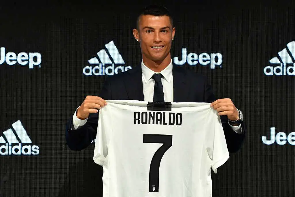 Cristiano Ronaldo Story_Juventus 1_photo_family_age_story_net worth_Portugal