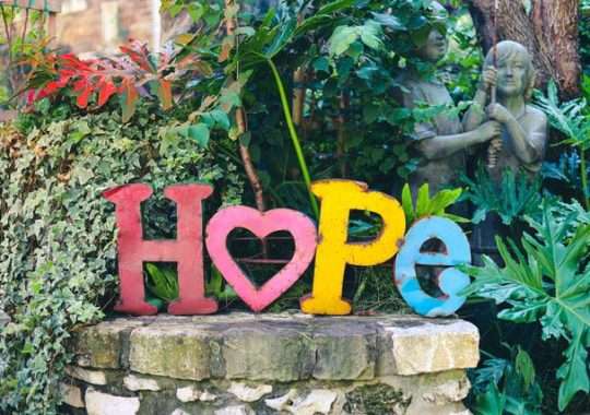 3 Inspiring Short Stories about Hope to Power Your Life